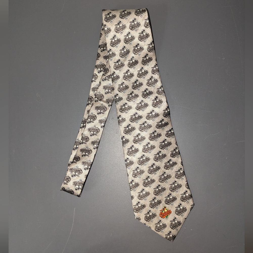 Baltimore Orioles Vintage Gray and Black Necktie